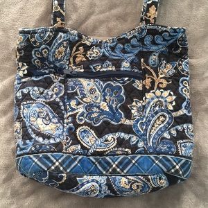 Vera Bradley shoulder bag in Windsor navy